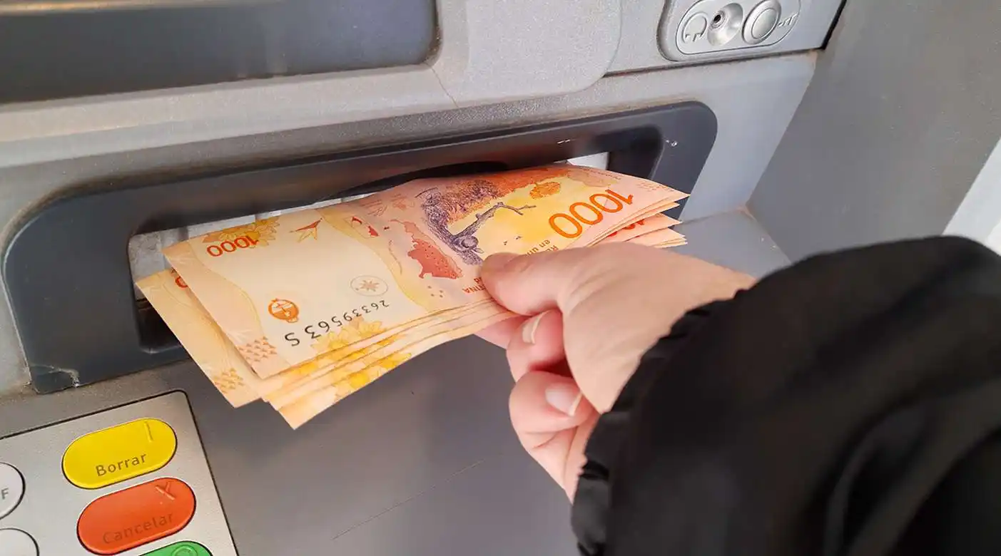 Confirmaron el cronograma del pago de sueldos a estatales