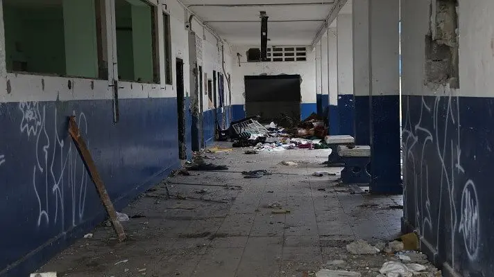 ¡REGRESO A CLASES ES UNA FANTASÍA! Escuelas en ruinas y sin condiciones de bioseguridad