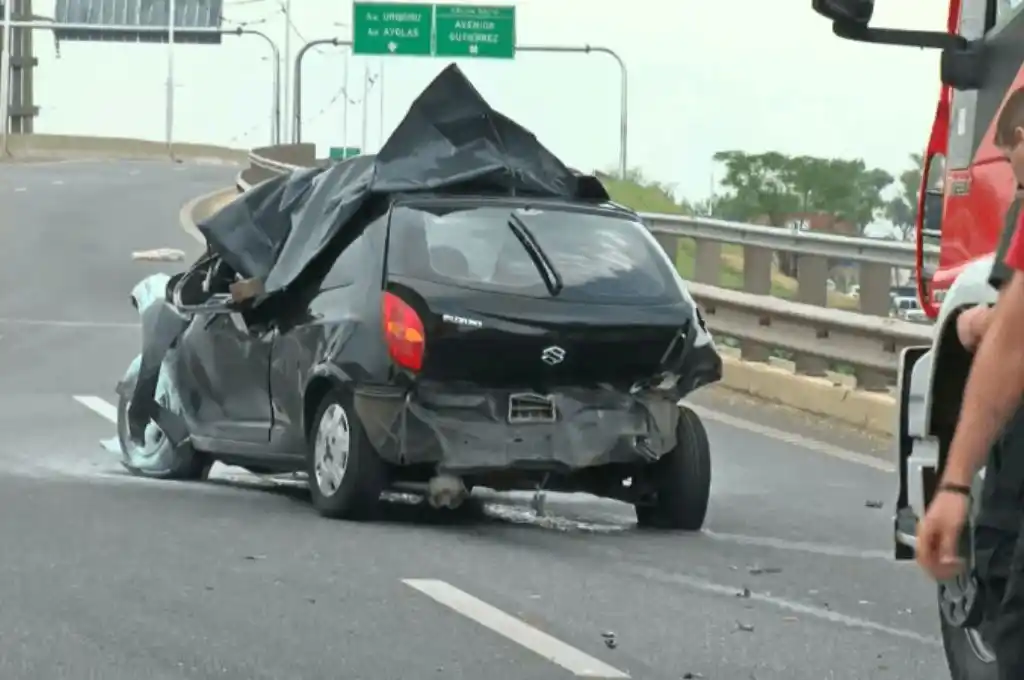 Rosario: murió una mujer tras chocar contra una camioneta conducida por el ex diputado Incicco