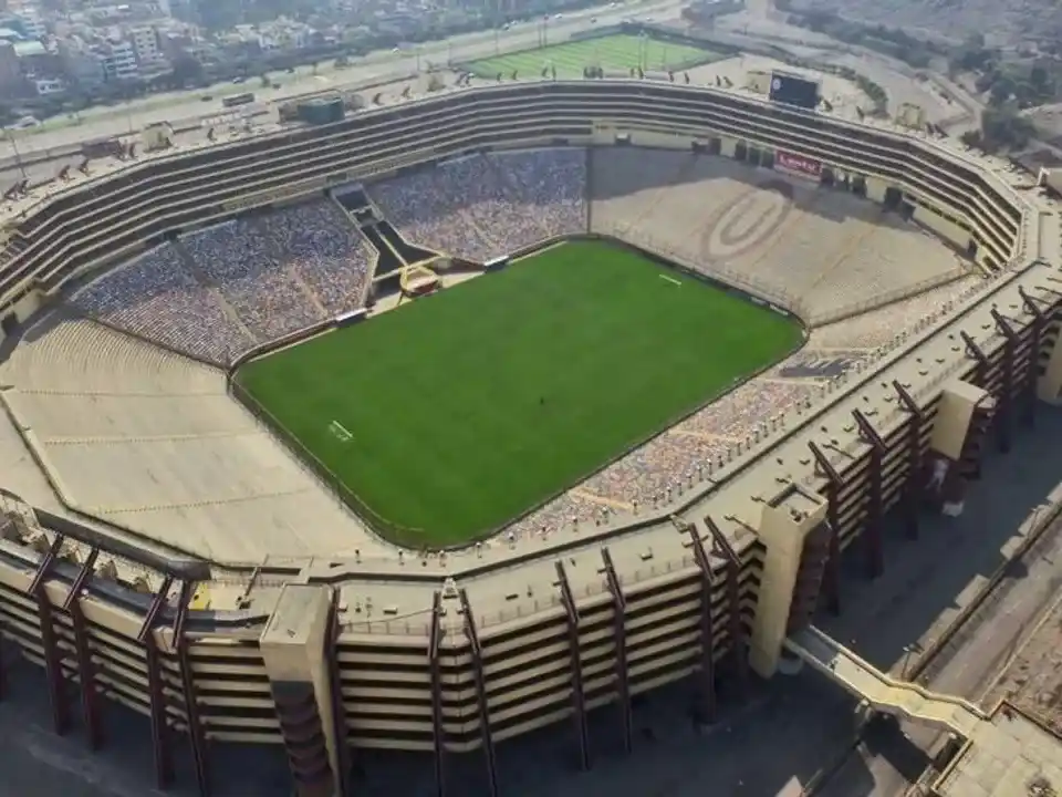 La final se jugará en el Estadio Monumental de Lima el 29 de noviembre.