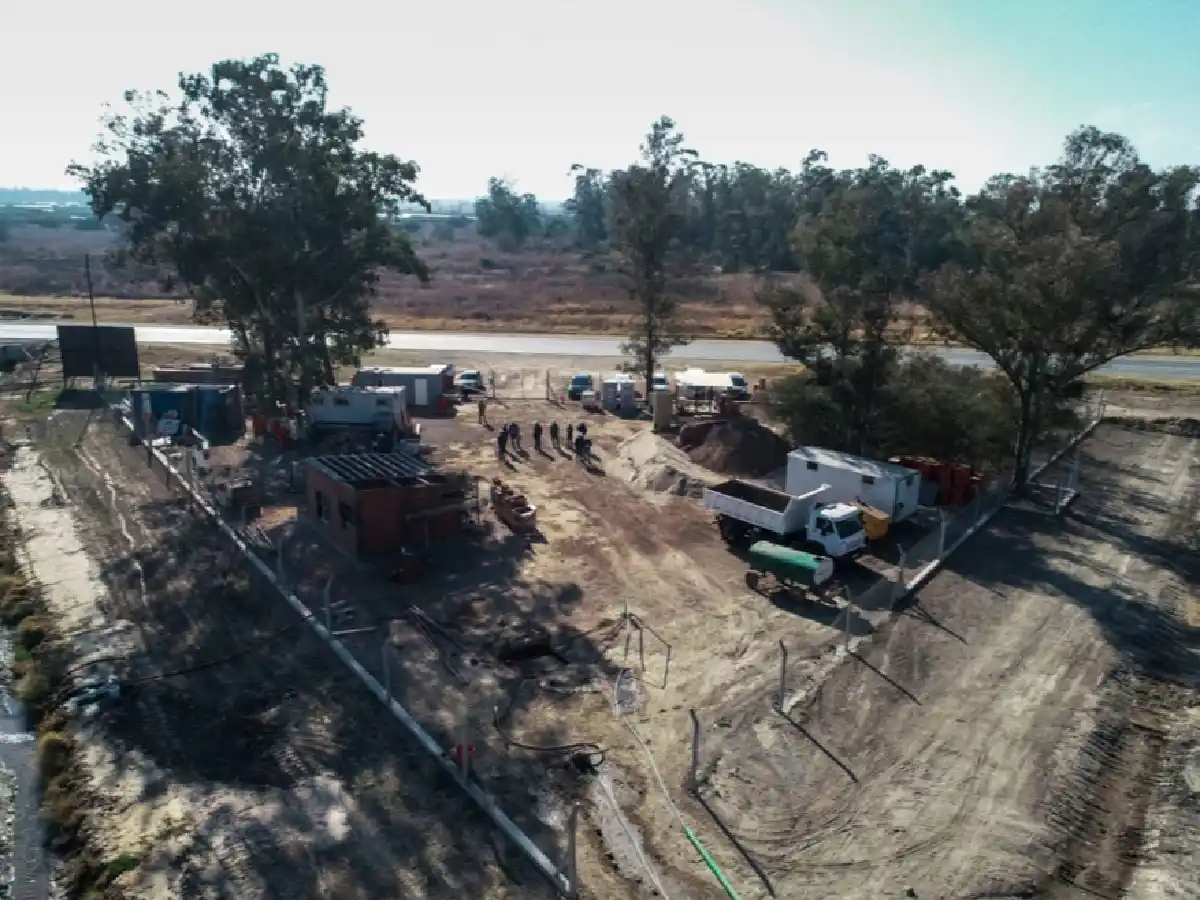 Supervisaron el avance de las obras de saneamiento en Arroyito 