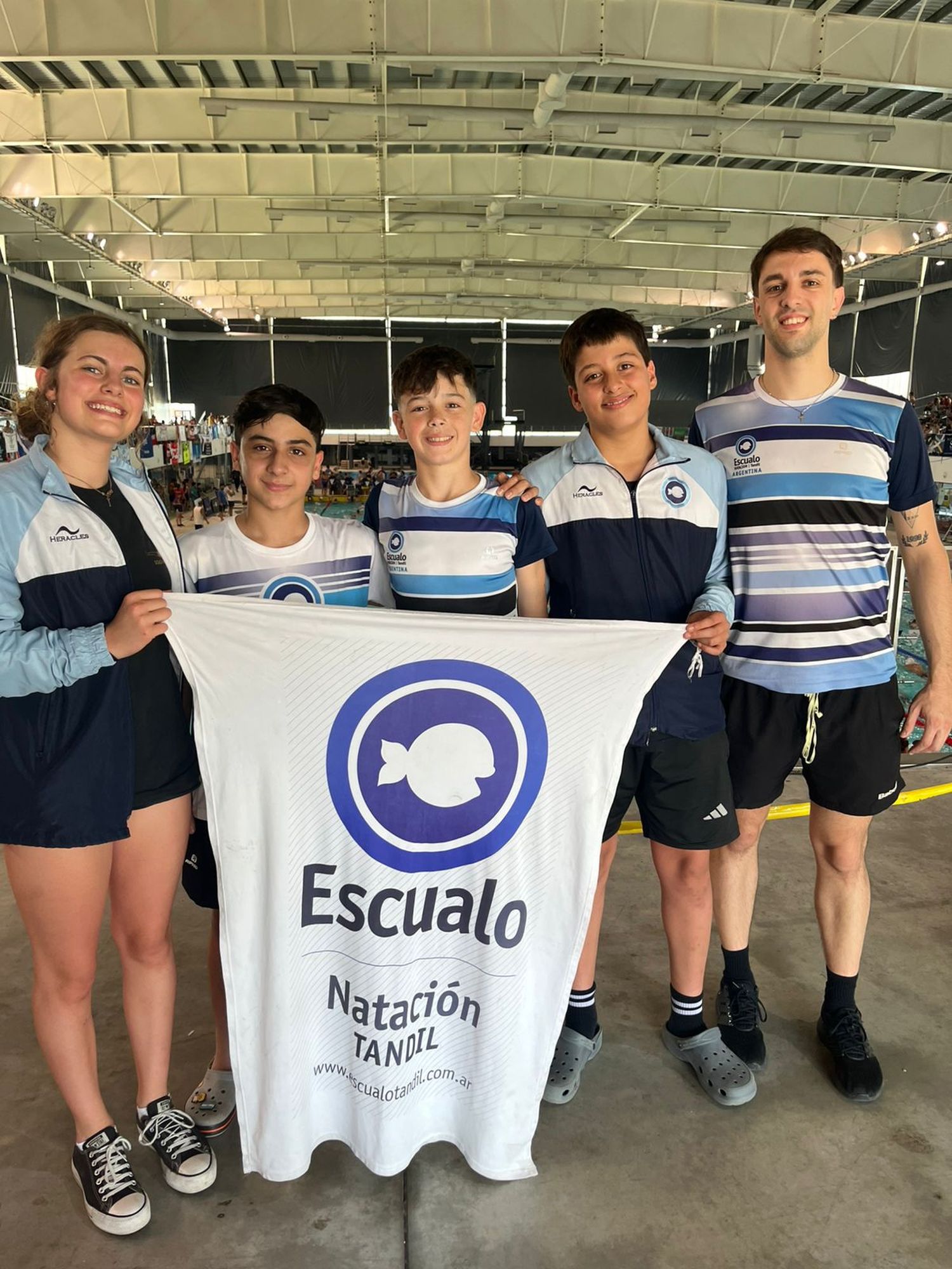 Escualo compite en el Nacional