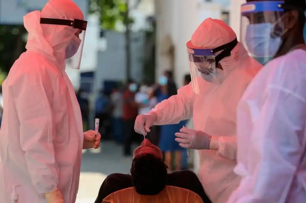 Detectan tres casos de la variante Delta de coronavirus en Rosario