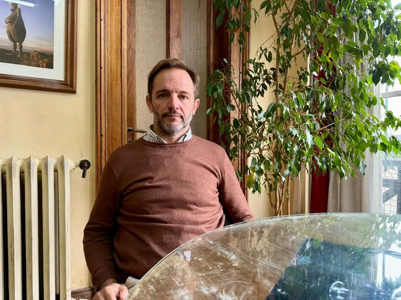“El horizonte que nosotros tenemos es que el año que viene -2026-, vamos a estar poniendo los residuos en el nuevo relleno sanitario”, expresó Lafosse.
