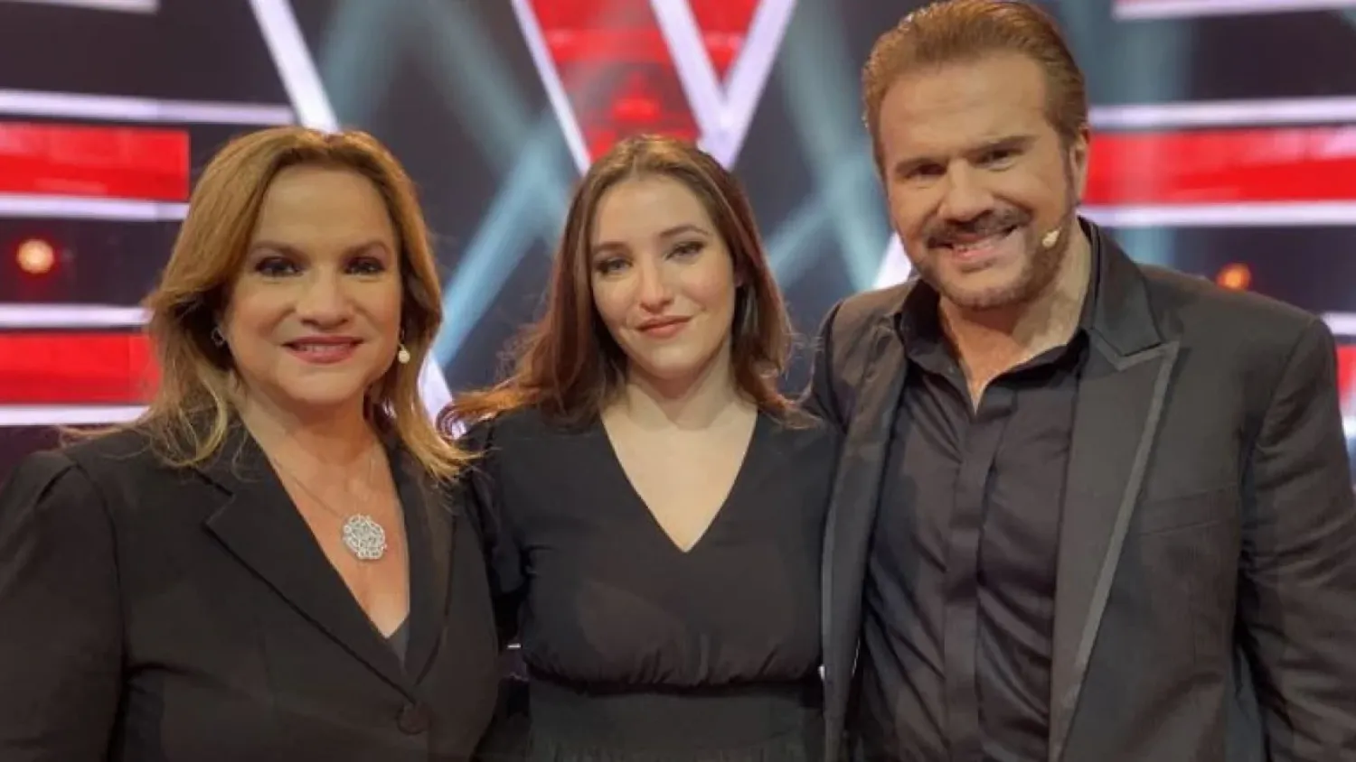 Rocío Hazán, hija de Lucía Galán, se lanza como cantante
