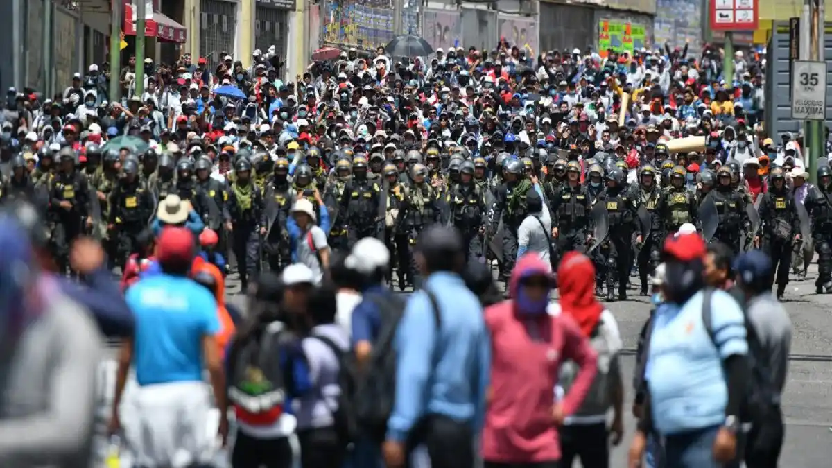 ¿Qué representa un ESTADO DE EMERGENCIA EN PERÚ?