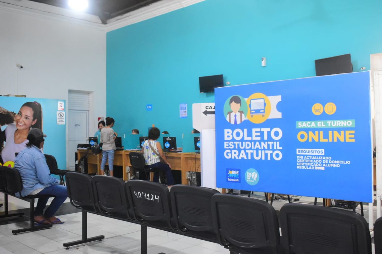 Cientos de estudiantes ya tramitaron el Boleto Estudiantil Gratuito