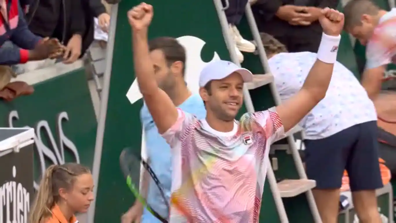 Triunfos de Zeballos y Sierra en Roland Garros