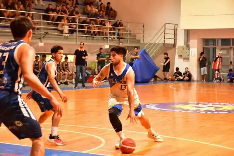 Empiezan las finales entre
Sarmiento y Sol de América