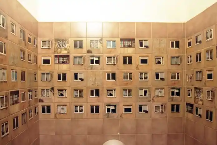 baño que observa