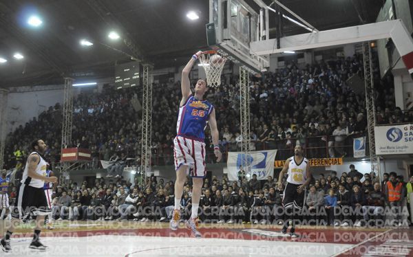 Junín: Los Harlem Globetrotters visitaron la ciudad