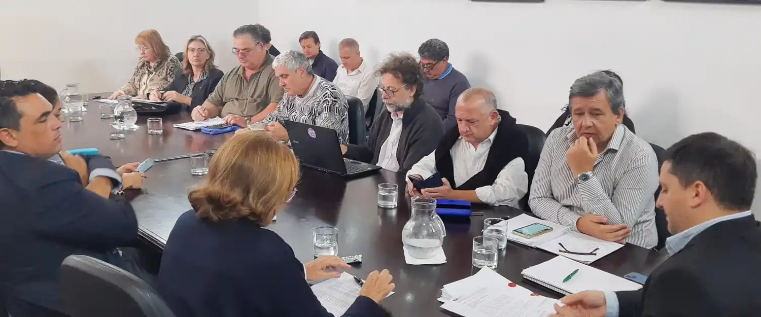 El gobierno provincial ofreció un ocho por ciento de aumento a docentes