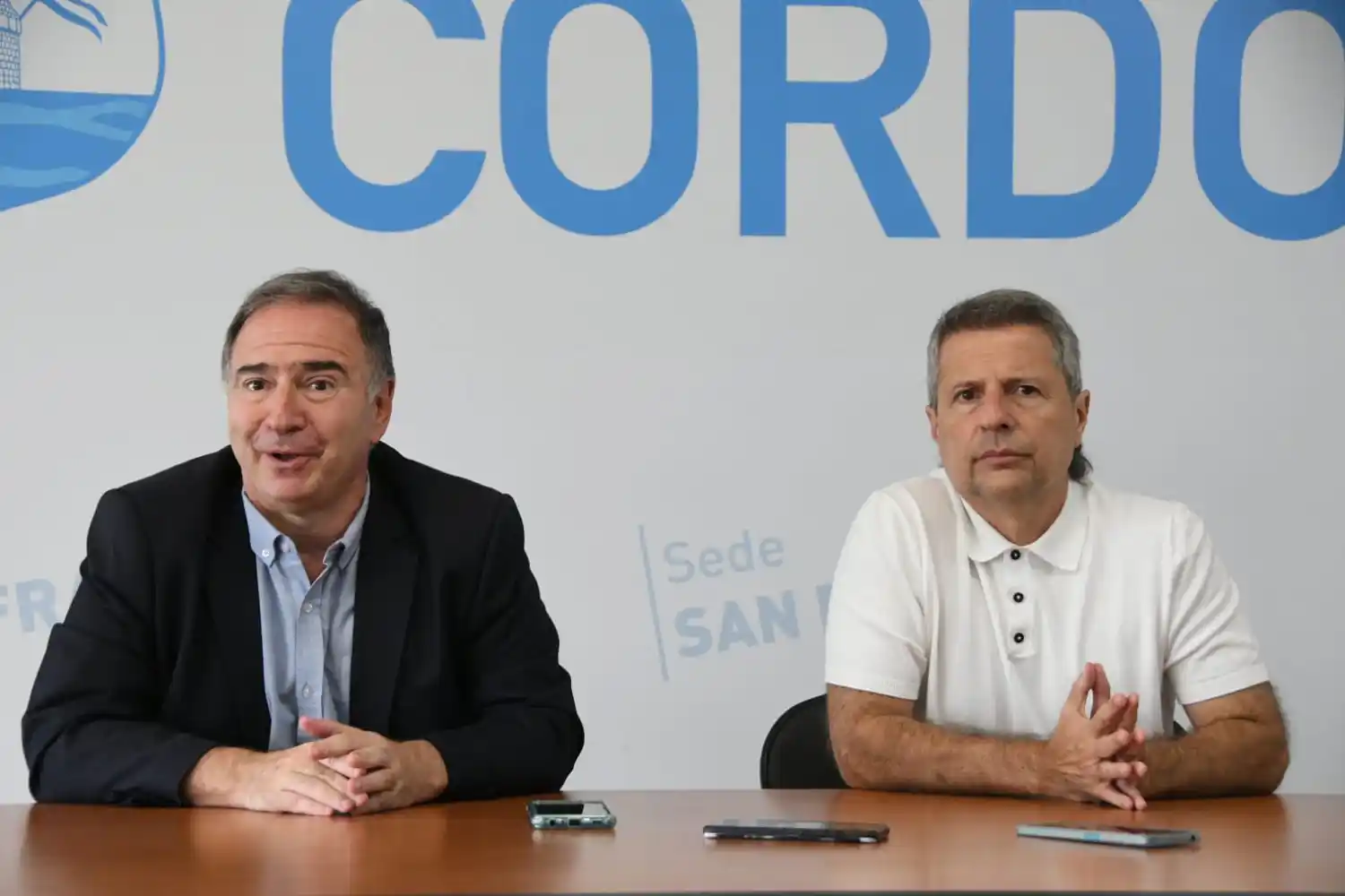Horacio Ferreyra y Damián Bernarte durante la presentación.