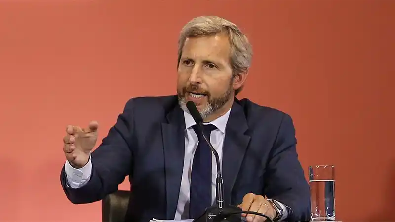 Frigerio: "El bono es para bajar la conflictividad laboral"
