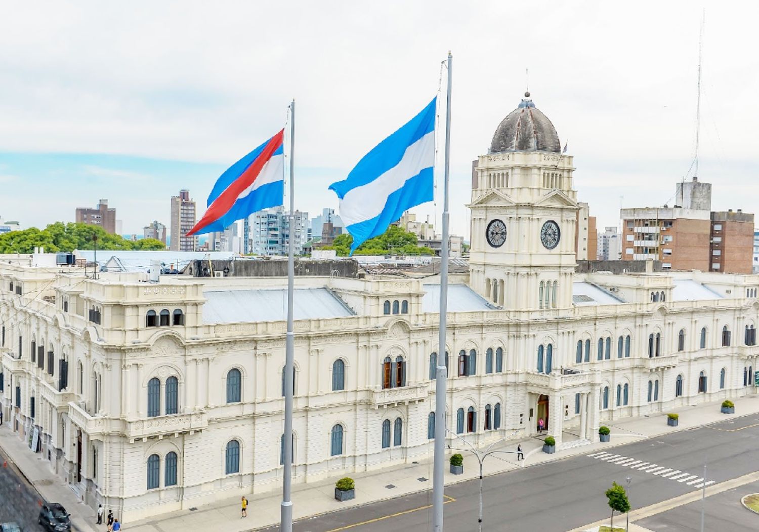 Este jueves 1 de agosto iniciará el cronograma de pagos de la administración pública de Entre Ríos