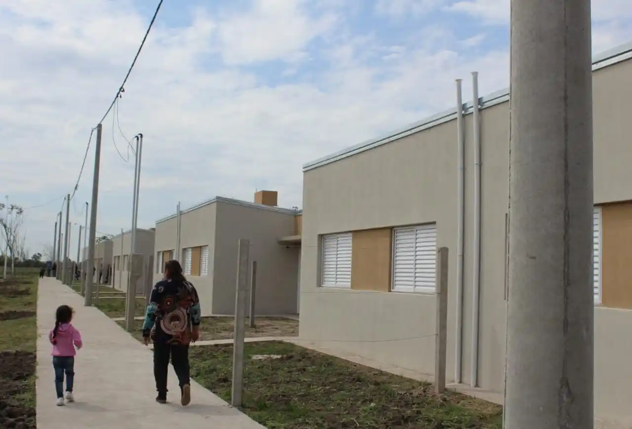 Se trata del prototipo de viviendas que construye el gobierno provincial desde hace años.