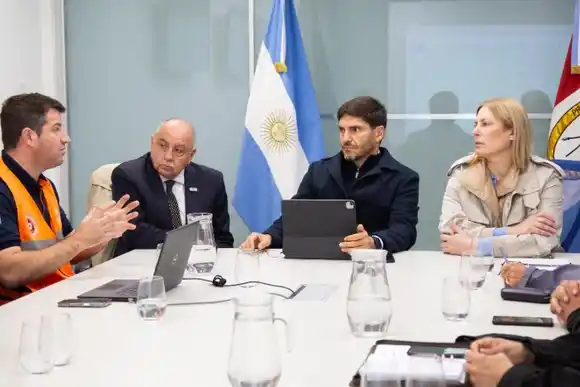 Pullaro, sobre el temporal en la región: "La obra pública salvó de la inundación a la provincia"