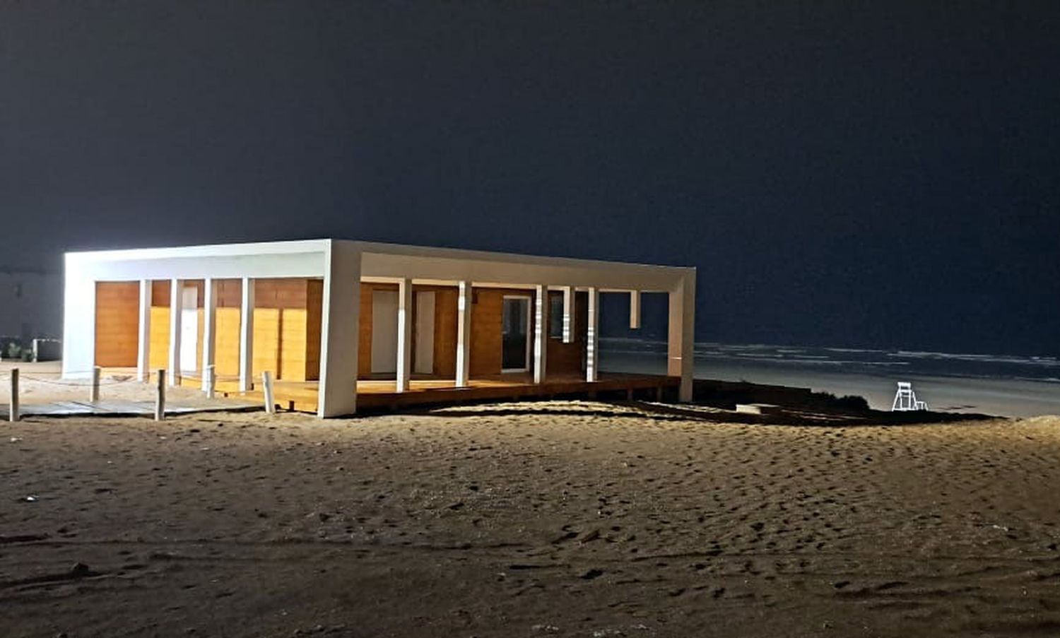Buscan potenciar la iluminación en la playa