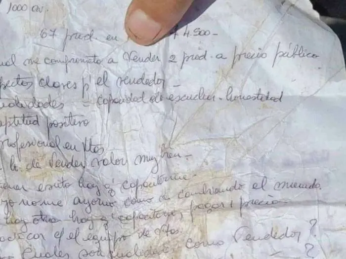 Qué dice la carta hallada en el basural de los 75.000 dólares