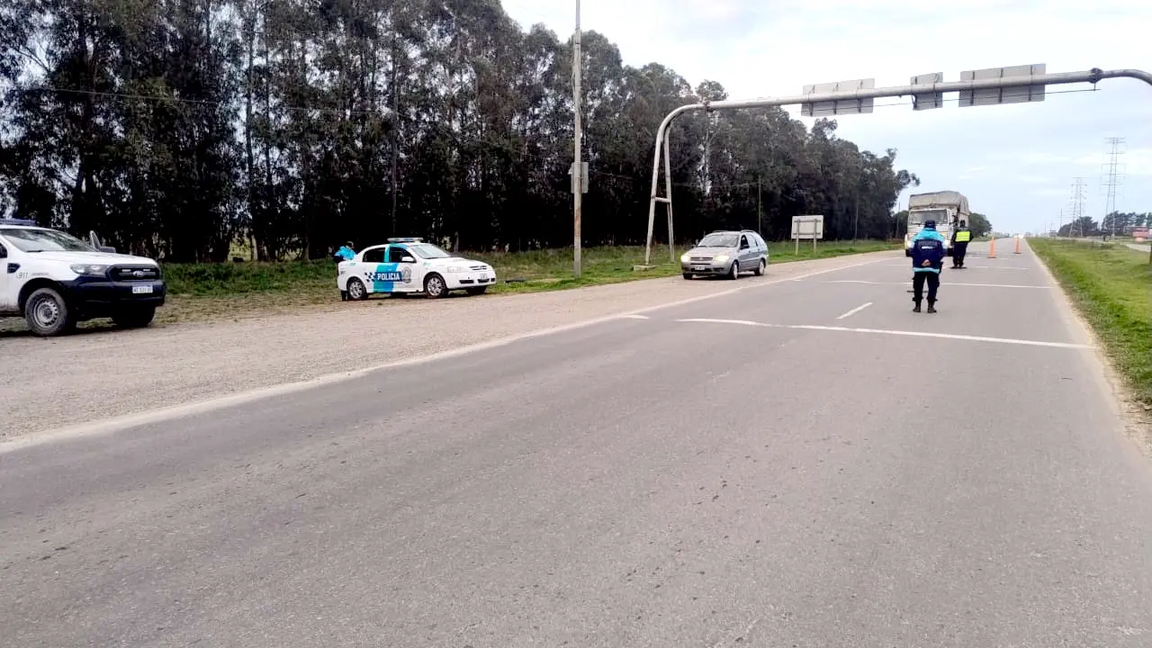 Presencia policial. En rutas de ingreso al núcleo urbano Necochea-Quequén
