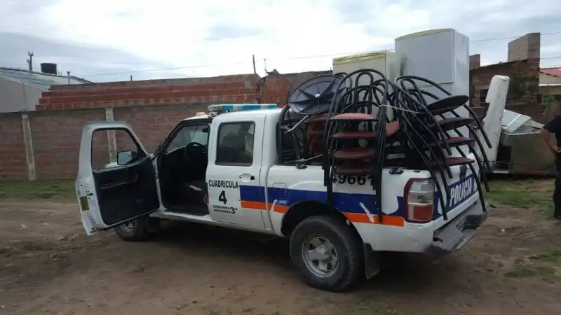 Recuperaron mobiliario robado de un comercio