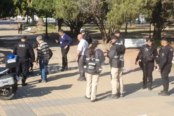 Importante despliegue policial en pleno centro: ¿qué ocurrió?