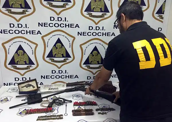 Secuestran armas largas y un centenar de municiones