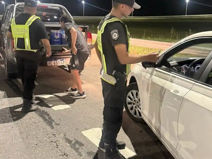 Se fiscalizaron 758 vehículos y se labraron 77 actas, incluyendo infracciones por exceso de peso.