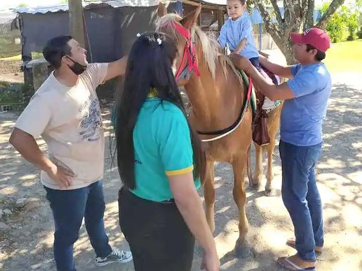 En marcha la edición 2025 del Programa de Equinoterapia