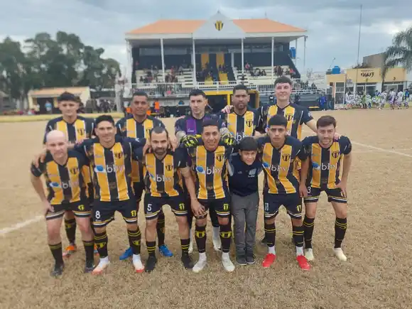 Libertad empató con Peñarol y define el Apertura con Atlético: todo se decidirá en la última fecha