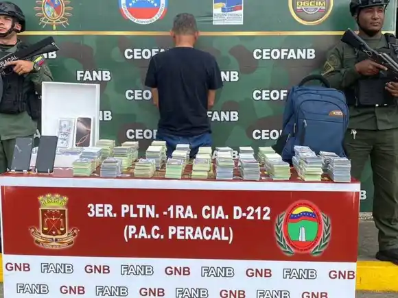 GNB detiene a un sujeto con 10.200 dólares falsos: cruzaba la frontera de Colombia a Venezuela