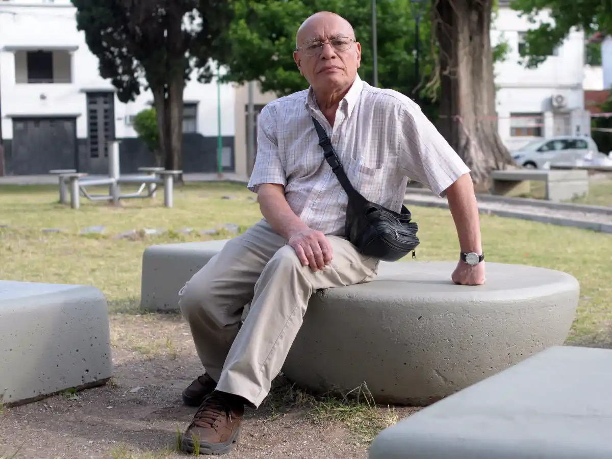 Víctor Basterra, el prisionero de la Esma que fotografió a sus captores para llevarlos ante la Justicia