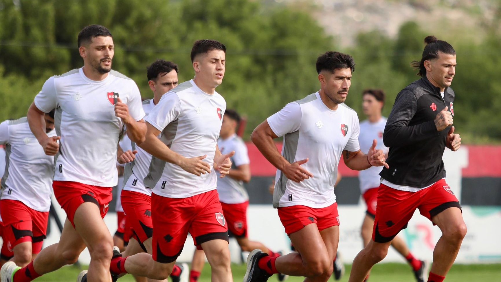 Newell´s y Defensa y Justicia, por un lugar en los octavos