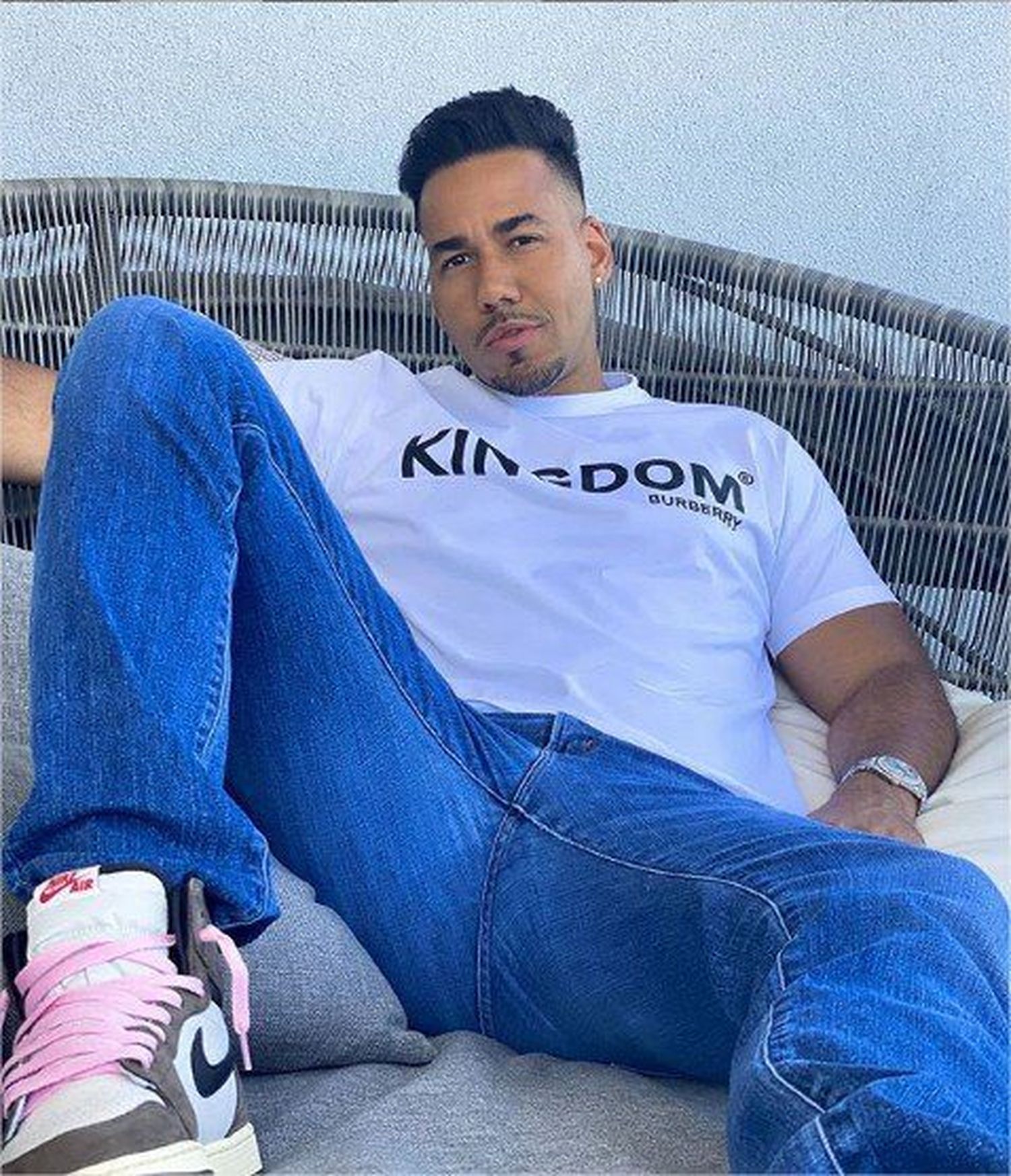 Bad Bunny y Romeo son premiados como compositores del año