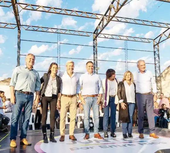 �SEsta es la tormenta que se le viene  al kirchnerismo⬝, arengó Frigerio