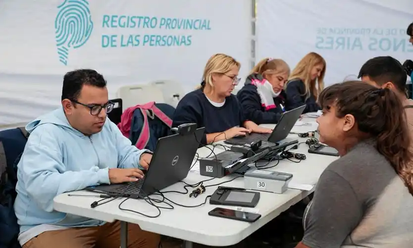 Avanzan los operativos de documentación en barrios de Pilar