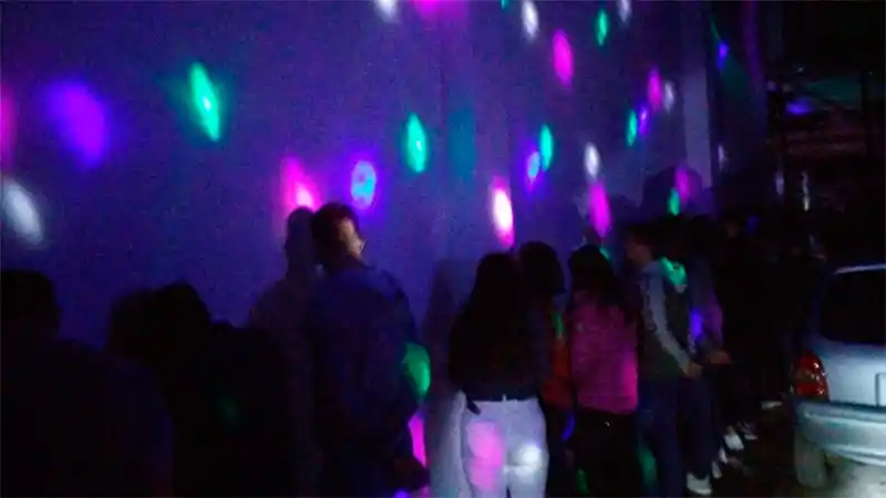 La drástica medida que tomarán en las casas donde se hagan fiestas clandestinas