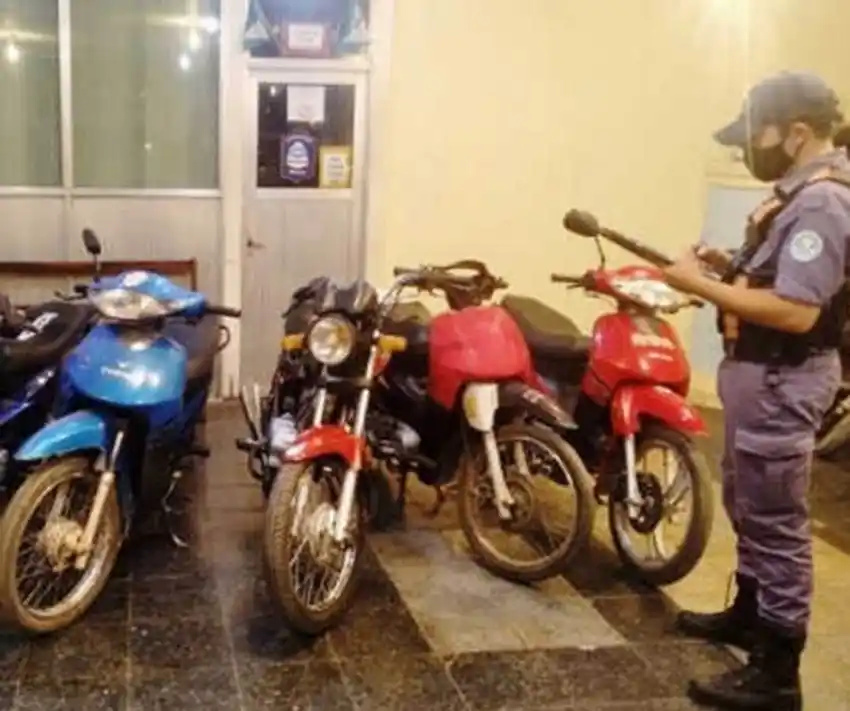 Sacan de circulación cuatro motos, en virtud a que sus conductores ponían en riesgo la seguridad del tránsito