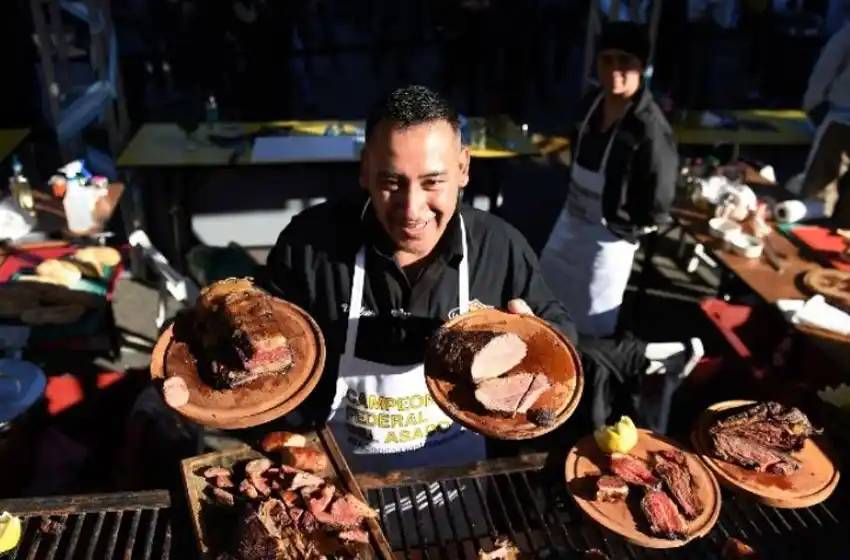 Un rosarino, el mejor asador del país