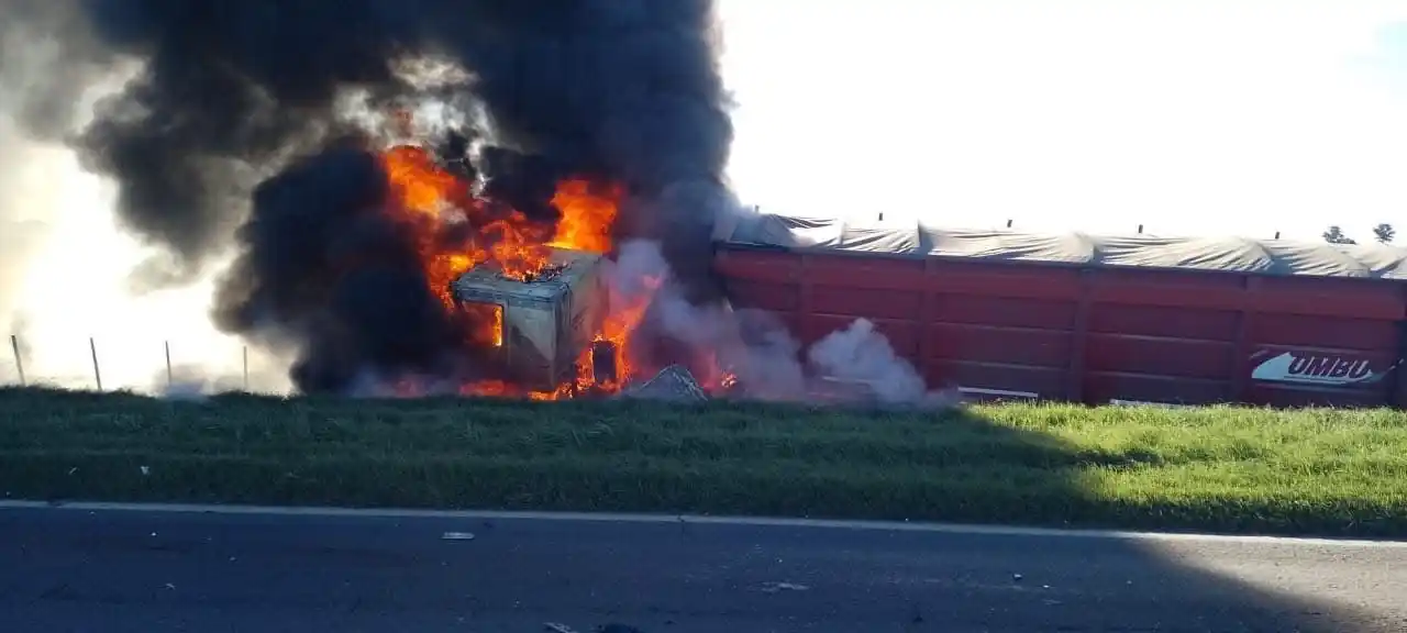 El impacto en cadena fue en el K 660 de la arteria nacional. Foto: Gentileza.