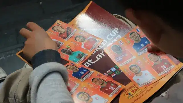 Furor por el álbum del Mundial: difundieron un PDF con las figuritas de Qatar 2022