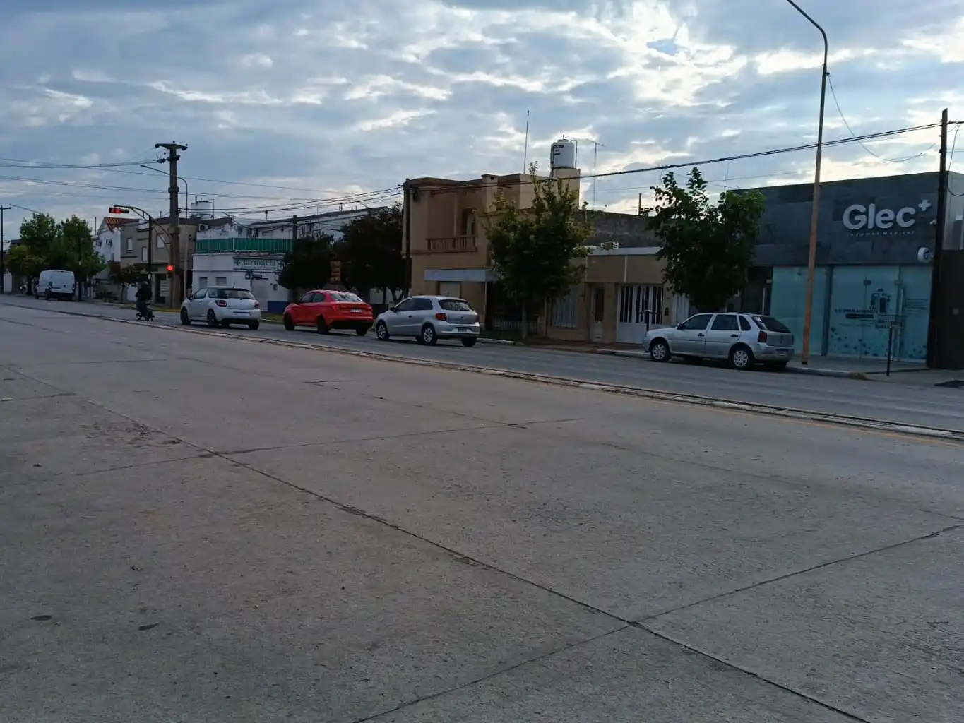 Domingo caluroso y con posibles chaparrones matinales en San Francisco