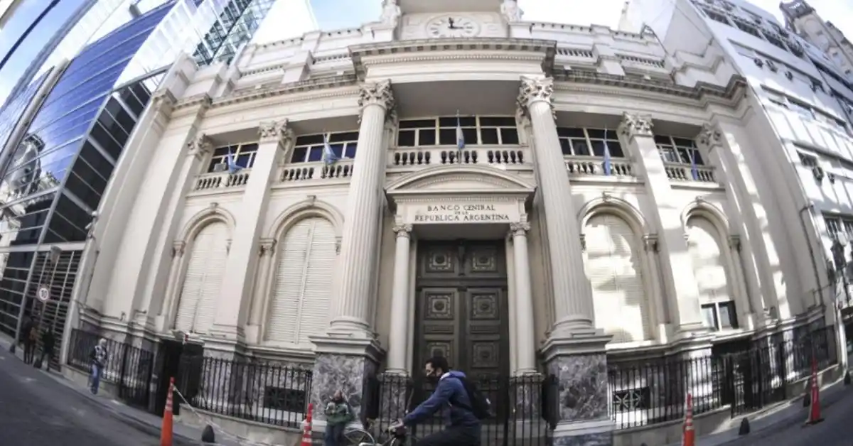 El Banco Central escuchó al campo y eliminará la polémica sobretasa para productores
