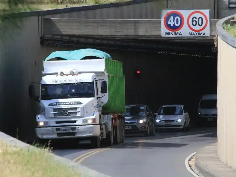 Túnel Subfluvial: subsidio para los transportes de carga e interurbano