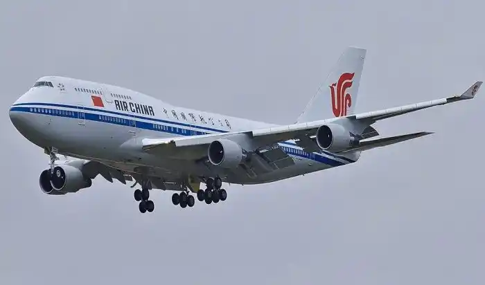 CONOZCA EL EXTRAÑO CASO de los aviones que despegaron un primero de enero y aterrizaron el 31 de diciembre