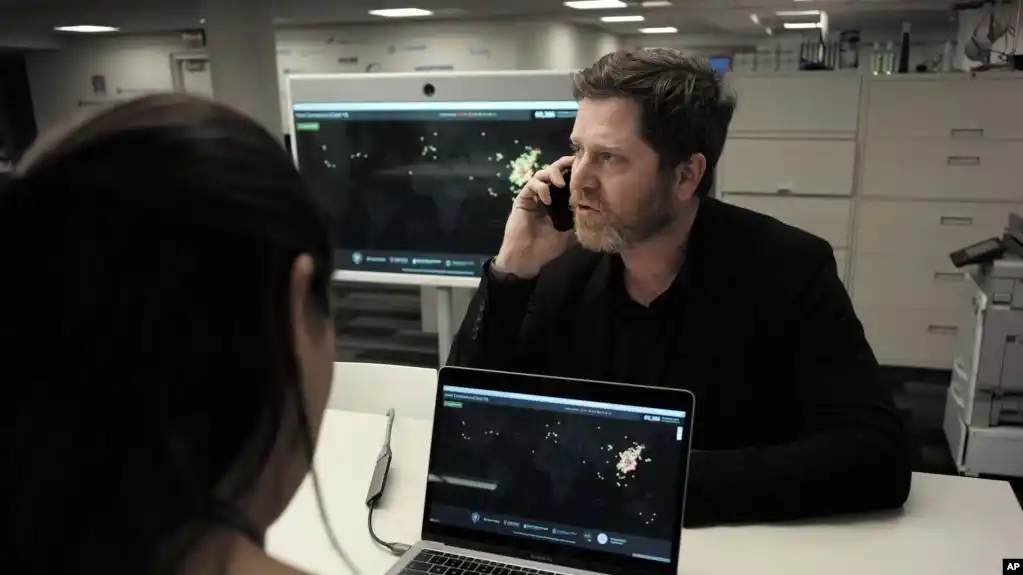 ¿La inteligencia artificial le ganó al cerebro humano pronosticando un brote severo de coronavirus en China?