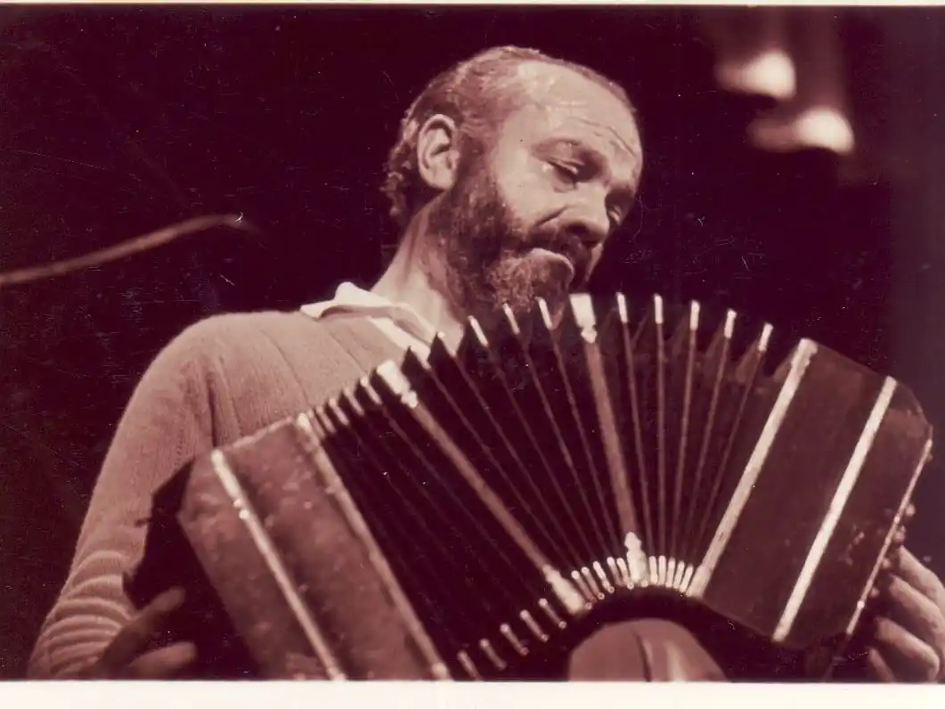 Astor Piazzolla: Sale a la luz un concierto inédito de Astor Piazzolla, grabado en Mar del Plata en 1973