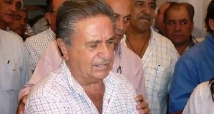 Duhalde encabeza un acto para toda la segunda sección