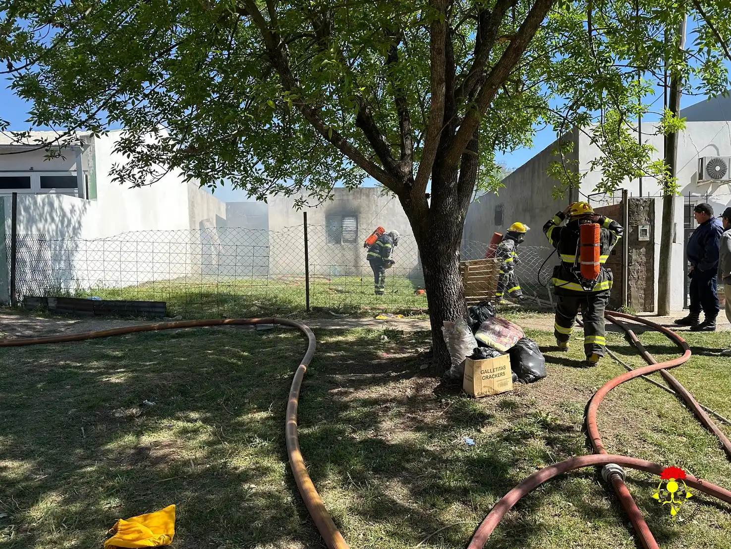 Incendio en una vivienda de calle Lavalle movilizó a los bomberos esta mañana