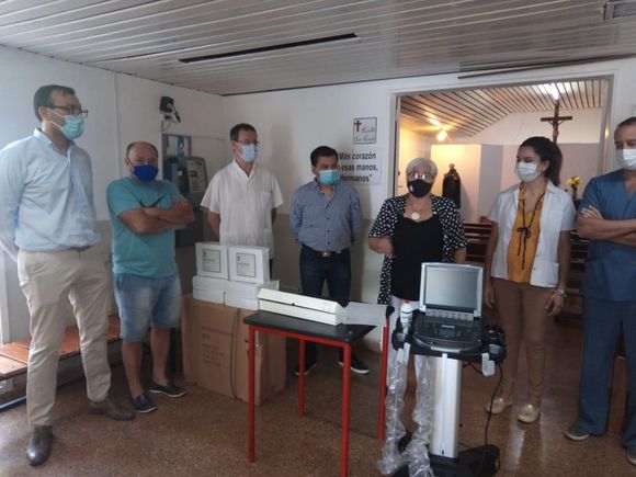 La Cooperadora del Hospital adquirió y entregó aparatología